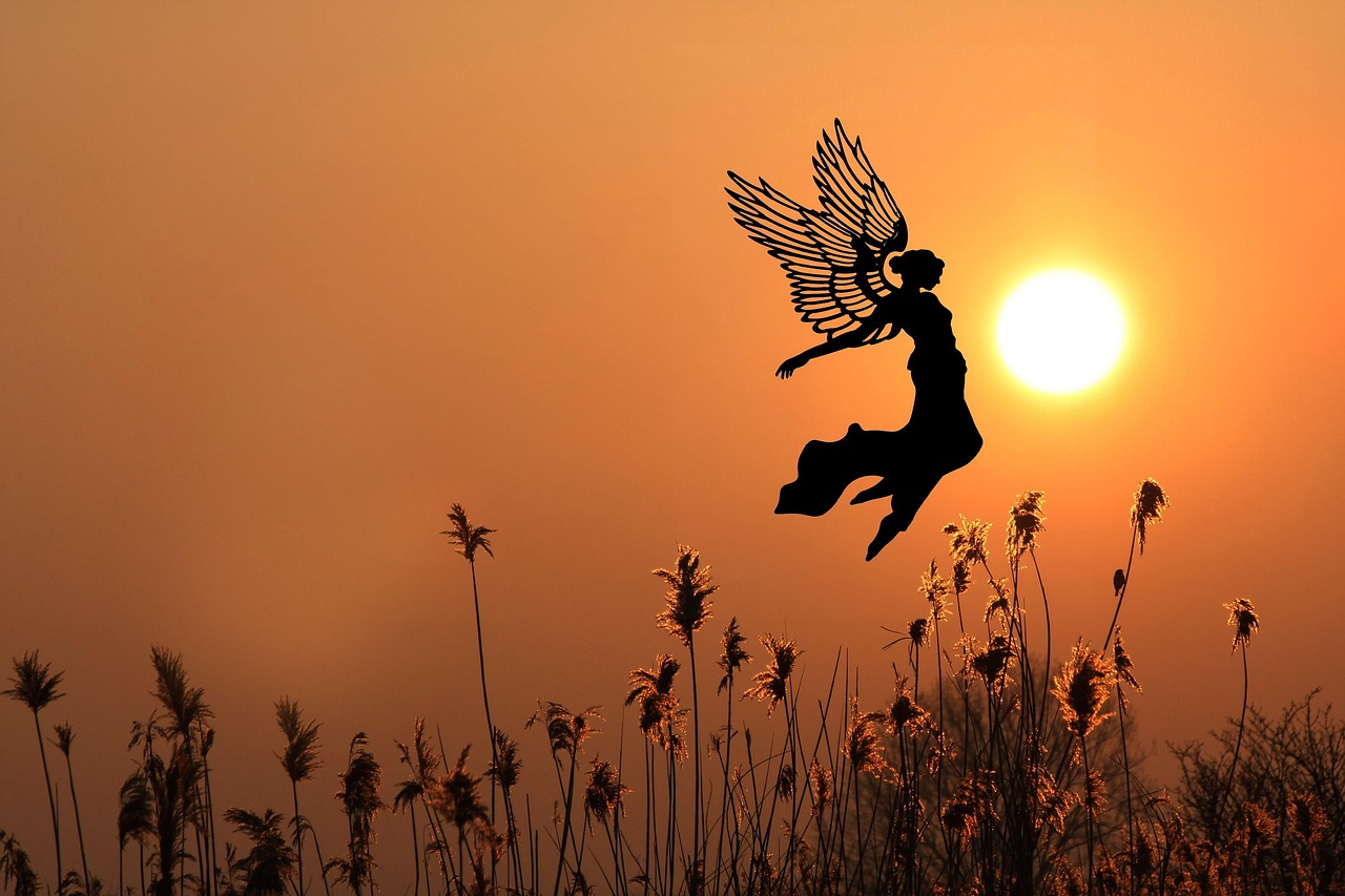 シークレット ウィッシュに似てる香水